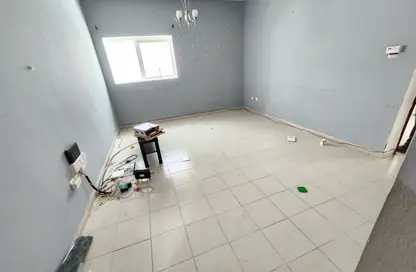 Apartment - 1 Bedroom - 1 Bathroom for rent in Al Qulaya'ah - Al Sharq - Sharjah