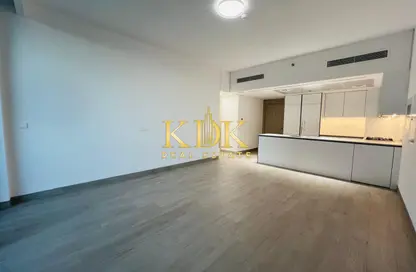 شقة - 2 غرف نوم - 4 حمامات للايجار في لوما بارك فيوز - منطقة 14 - قرية جميرا الدائرية - دبي