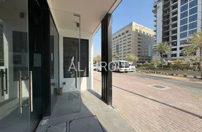 متجر - استوديو - 1 حمام للايجار في سكن الف نون - قرية الجميرا سركل - دبي