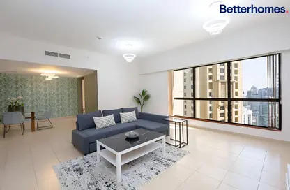 Living / Dining Room image for: Apartment - 1 Bedroom - 2 Bathrooms for rent in Sadaf 7 - Sadaf - Jumeirah Beach Residence - Dubai, Image 1