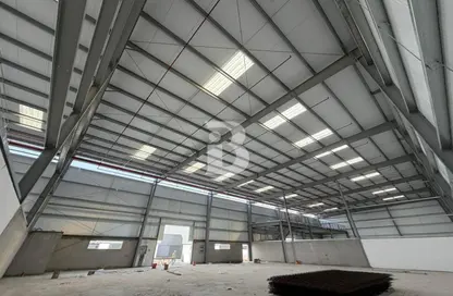 Warehouse - Studio for rent in Phase 1 - Dubai Investment Park (DIP) - Dubai