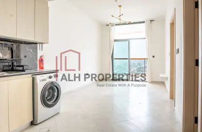 Apartment - 1 Bedroom - 1 Bathroom for sale in Binghatti Avenue - Al Jaddaf - Dubai