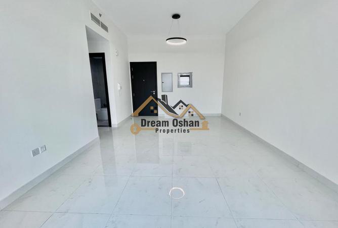 1-Bedroom Apartment with Brand New 
