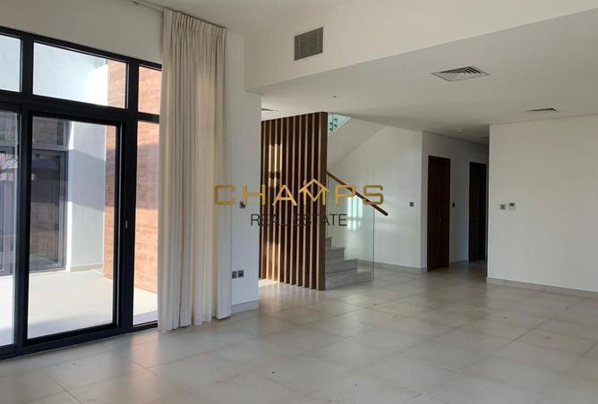 15321001 - Property Main Image
