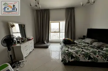 Apartment - 3 Bedrooms - 3 Bathrooms for rent in SG Al Khan Building - Al Khan - Sharjah