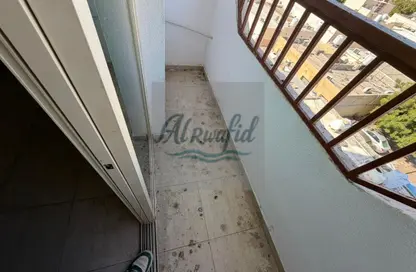 شقة - غرفة نوم - 1 حمام للايجار في مساكن كورنيش عجمان - طريق كورنيش عجمان - عجمان