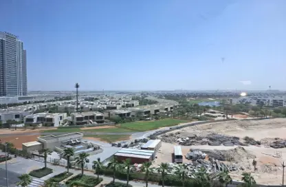 Apartment - 2 Bedrooms - 2 Bathrooms for rent in Golf Gate - DAMAC Hills - Dubai
