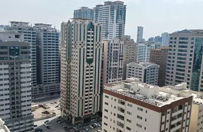 شقة - 2 غرف نوم - 2 حمامات للايجار في التعاون - الشارقة