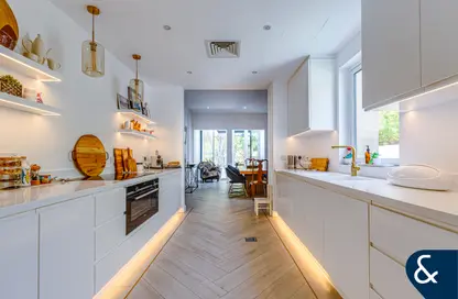 فيلا - 4 غرف نوم - 3 حمامات للبيع في الساحل - المرابع العربية - دبي