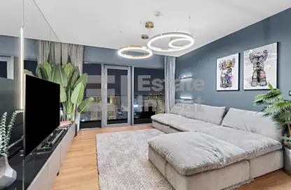 Apartment - 3 Bedrooms - 4 Bathrooms for sale in Vida Residences Dubai Marina - Dubai Marina - Dubai