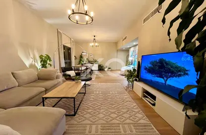 Apartment - 2 Bedrooms - 3 Bathrooms for rent in Azizi Liatris - Azizi Residence - Al Furjan - Dubai