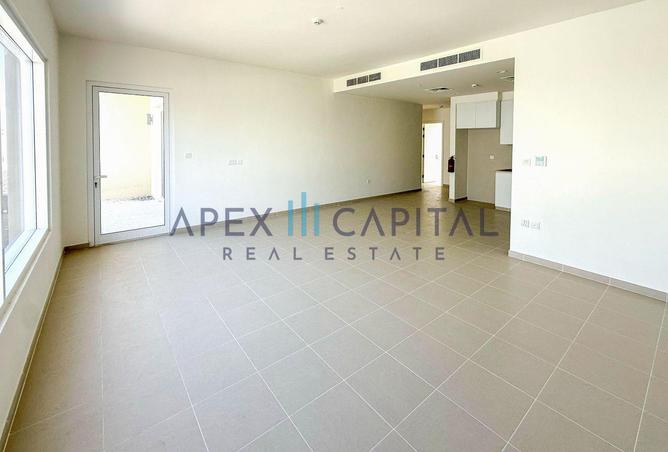 15693418 - Property Image 2