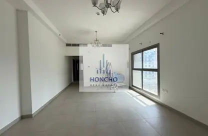 Apartment - 1 Bedroom - 2 Bathrooms for rent in Jumeirah Garden City - Al Satwa - Dubai