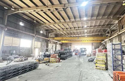 Warehouse - Studio - 1 Bathroom for rent in RAS - Umm Ramool - Dubai