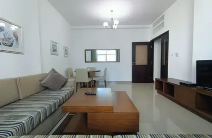 Apartment - 2 Bedrooms - 2 Bathrooms for rent in Khalifa Street - Abu Dhabi