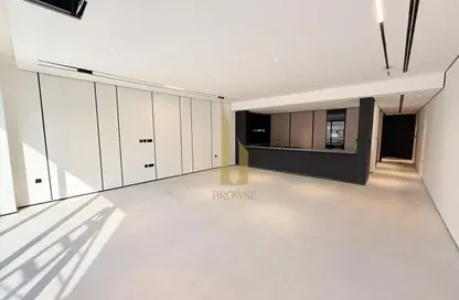 Villa - 4 Bedrooms - 4 Bathrooms for rent in Jumeirah 1 Villas - Jumeirah 1 - Jumeirah - Dubai