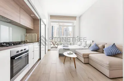 Apartment - Studio - 1 Bathroom for rent in Studio One - Dubai Marina - Dubai