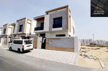 فيلا - 5 غرف نوم - 7 حمامات للبيع في قرية الاميرة - الياسمين - عجمان