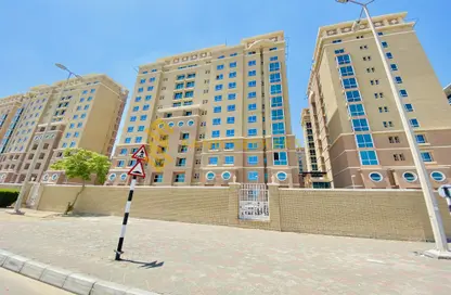 Outdoor Building image for: Apartment - 3 Bedrooms - 4 Bathrooms for rent in Mazyad Mall - Mohamed Bin Zayed City - Abu Dhabi, Image 1
