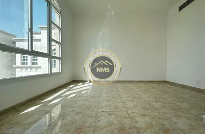 Apartment - 1 Bedroom - 1 Bathroom for rent in Between Two Bridges - Abu Dhabi