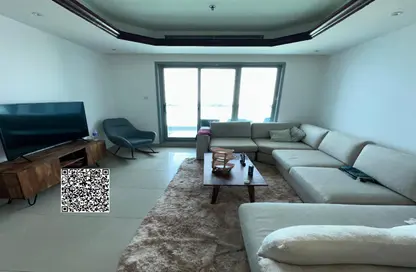 شقة - غرفة نوم - 2 حمامات للايجار في برج الكورنيش - طريق كورنيش عجمان - عجمان