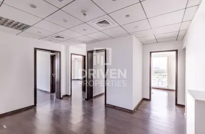 Office Space - Studio for rent in Al Thuraya Tower 1 - Dubai Media City - Dubai