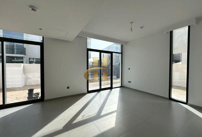 15597425 - صورة العقار 3