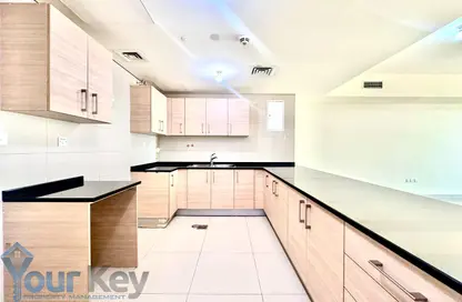 Apartment - 1 Bedroom - 2 Bathrooms for rent in Tala Tower - Marina Square - Al Reem Island - Abu Dhabi