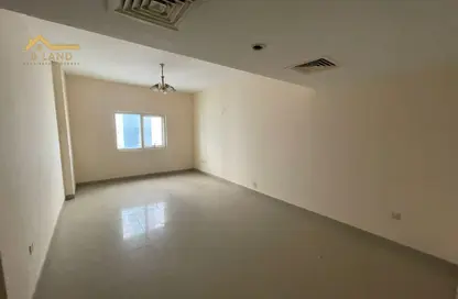 Apartment - 2 Bedrooms - 2 Bathrooms for rent in Al Majaz 2 - Al Majaz - Sharjah