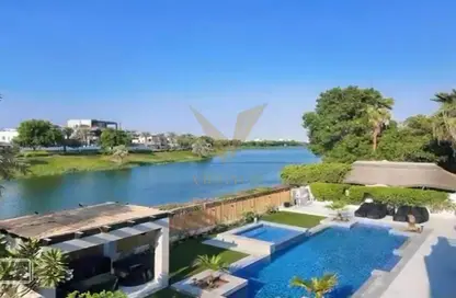 Villa - 5 Bedrooms - 6 Bathrooms for sale in Meadows 6 - Meadows - Dubai
