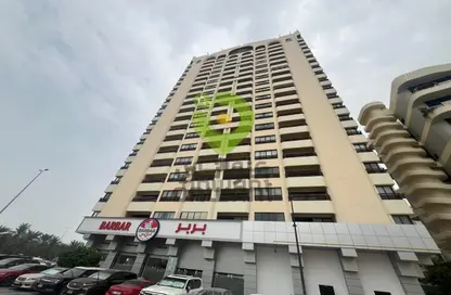 Apartment - 4 Bedrooms - 5 Bathrooms for rent in Cornich Al Khalidiya - Al Khalidiya - Abu Dhabi