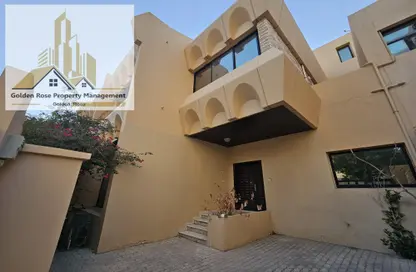 Villa - 4 Bedrooms - 5 Bathrooms for rent in Corniche Road - Abu Dhabi