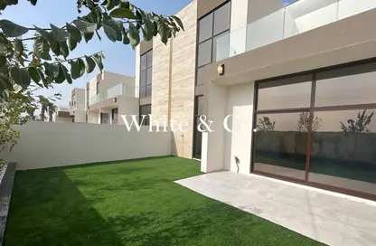 Villa - 4 Bedrooms - 5 Bathrooms for rent in Elie Saab VIE Townhouses - District 11 - Mohammed Bin Rashid City - Dubai