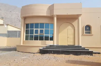 فيلا - 4 غرف نوم - 5 حمامات للبيع في الرمس - رأس الخيمة فيلا - 4 غرف نوم - 5 حمامات للبيع في الرمس - رأس الخيمة