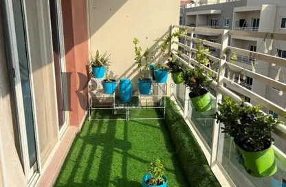 Apartment - 2 Bedrooms - 2 Bathrooms for sale in Tower 8 - Al Reef Downtown - Al Reef - Abu Dhabi