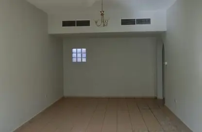 Apartment - 2 Bedrooms - 3 Bathrooms for rent in Al Muteena 658 - Al Muteena - Deira - Dubai