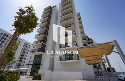 Apartment - 1 Bedroom - 1 Bathroom for rent in Waters Edge - Yas Island - Abu Dhabi