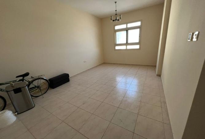 16018100 - Property Main Image