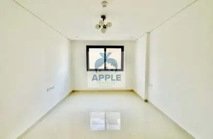 Apartment - 1 Bedroom - 2 Bathrooms for rent in Muwaileh 3 Building - Muwaileh - Sharjah