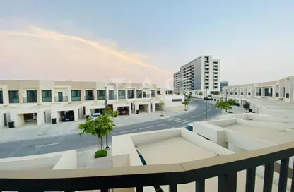 تاون هاوس - 2 غرف نوم - 4 حمامات للايجار في فيلات ماربيلا الثانية - ماربيا - ميناء العرب - راس الخيمة - رأس الخيمة