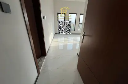 شقة - 2 غرف نوم - 3 حمامات للايجار في 2 المويهات - المويهات - عجمان
