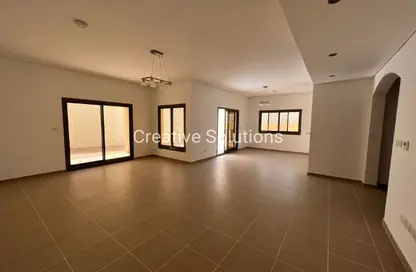 تاون هاوس - 3 غرف نوم - 4 حمامات للايجار في جاردن فيو فيلا - قرية جبل علي - جبل علي - دبي
