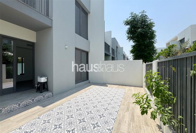 Townhouse - 3 Bedrooms - 4 Bathrooms for rent in Elan - Tilal Al Ghaf - Dubai
