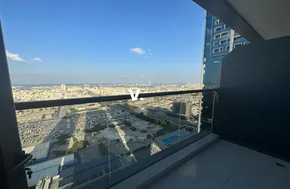 صورة لـ شرفة شقة - 2 غرف نوم - 3 حمامات للايجار في المركز المالي العالمي - دبي ، صورة رقم 1