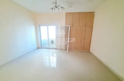 Room / Bedroom image for: Apartment - 1 Bedroom - 1 Bathroom for rent in Al Hafeet Tower - Al Khan - Sharjah, Image 1