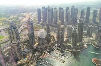 Outdoor Building image for: Penthouse - 4 Bedrooms - 5 Bathrooms for sale in Cayan Tower - Dubai Marina - Dubai, Image 1