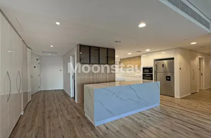 شقة - 3 غرف نوم - 4 حمامات للايجار في الرحبة - المنيرة - شاطئ الراحة - أبوظبي