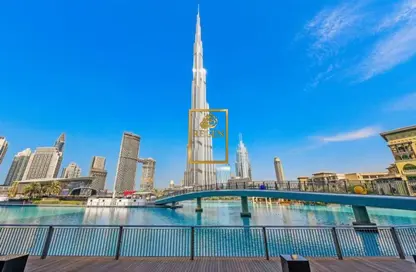 صورة لـ حوض سباحة شقة - 1 حمام للبيع في برج خليفة - برج خليفة - دبي وسط المدينة - دبي ، صورة رقم 1