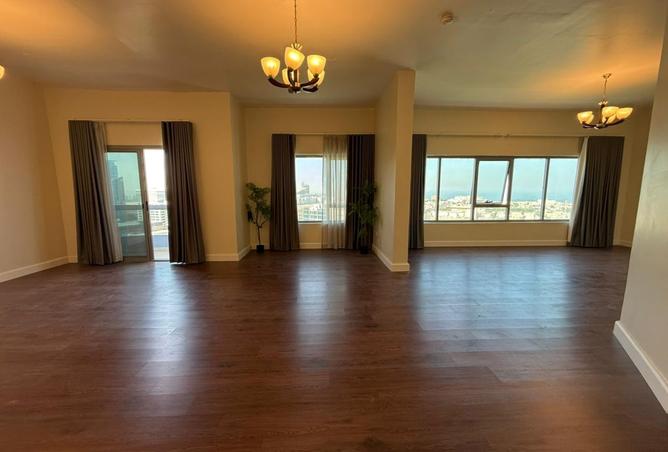 15995403 - Property Main Image