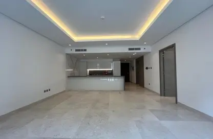 شقة - غرفة نوم - 2 حمامات للبيع في الاسترليني الشرقية - الاسترليني - الخليج التجاري - دبي